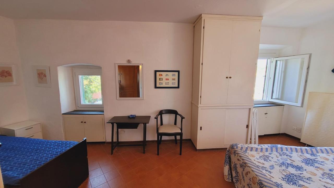 L'Arpara Casa Al Molo Dal Mare Al Castello Леричи Екстериор снимка