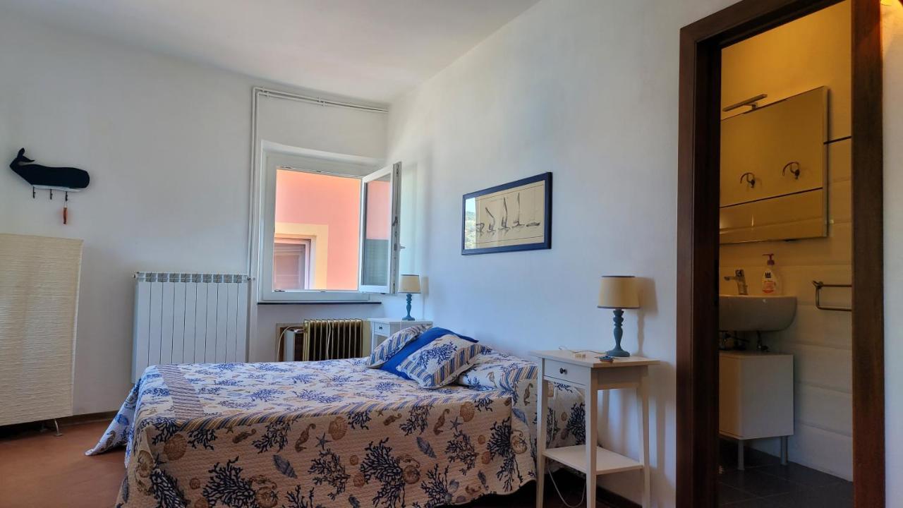 L'Arpara Casa Al Molo Dal Mare Al Castello Леричи Екстериор снимка