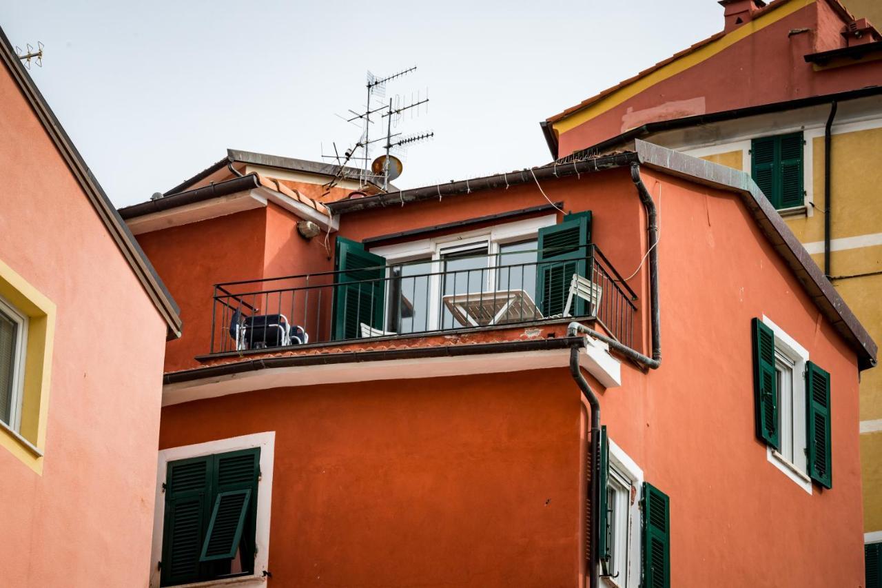 L'Arpara Casa Al Molo Dal Mare Al Castello Леричи Екстериор снимка